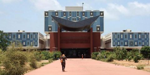 Université Cheikh Anta DIOP de Dakar Université Cheikh Anta DIOP de Dakar